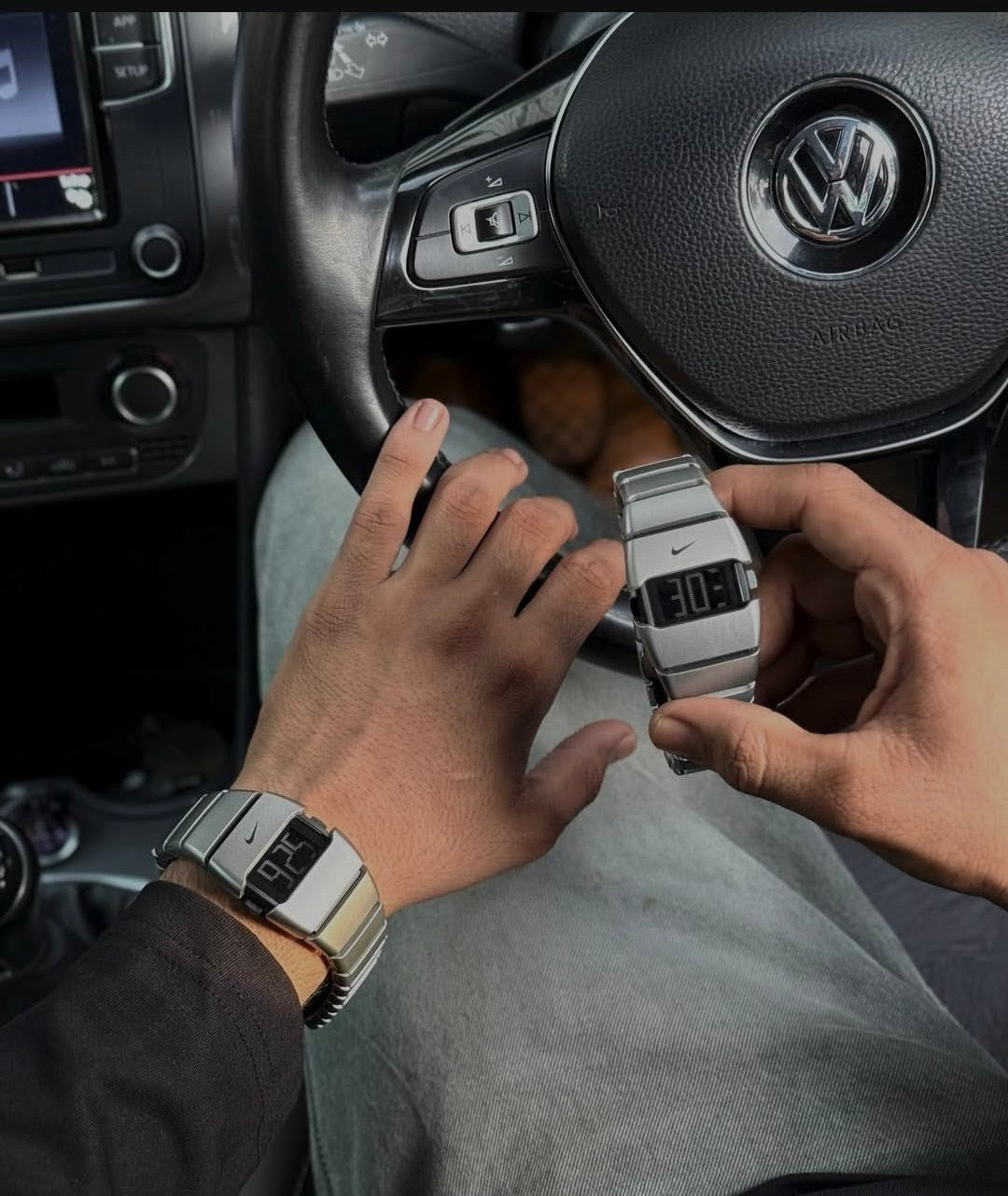 NIKE METAL STRAP WATCH – PREMIUM EDITION